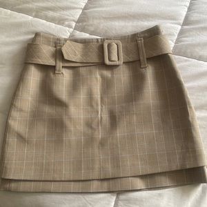 Maje skirt, mint condition size 36